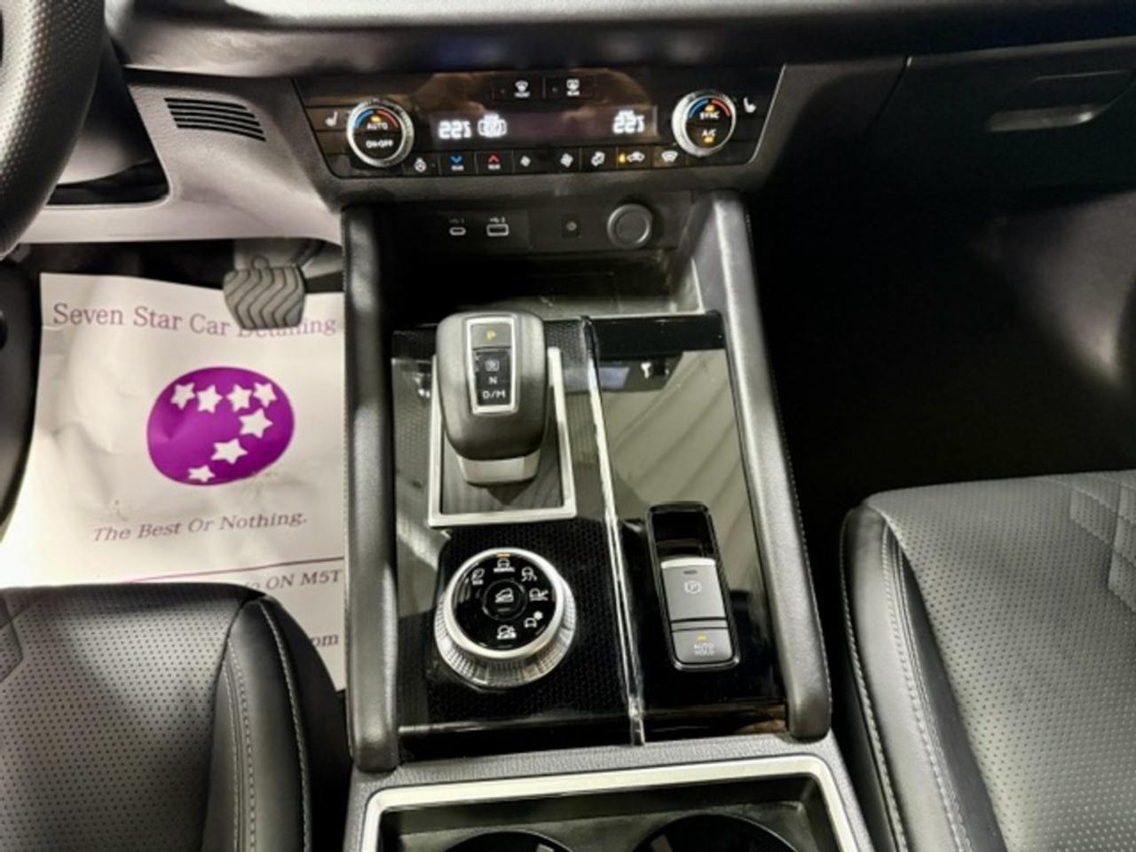 2024 Mitsubishi Outlander GT NOIR 4dr S-AWC Photo