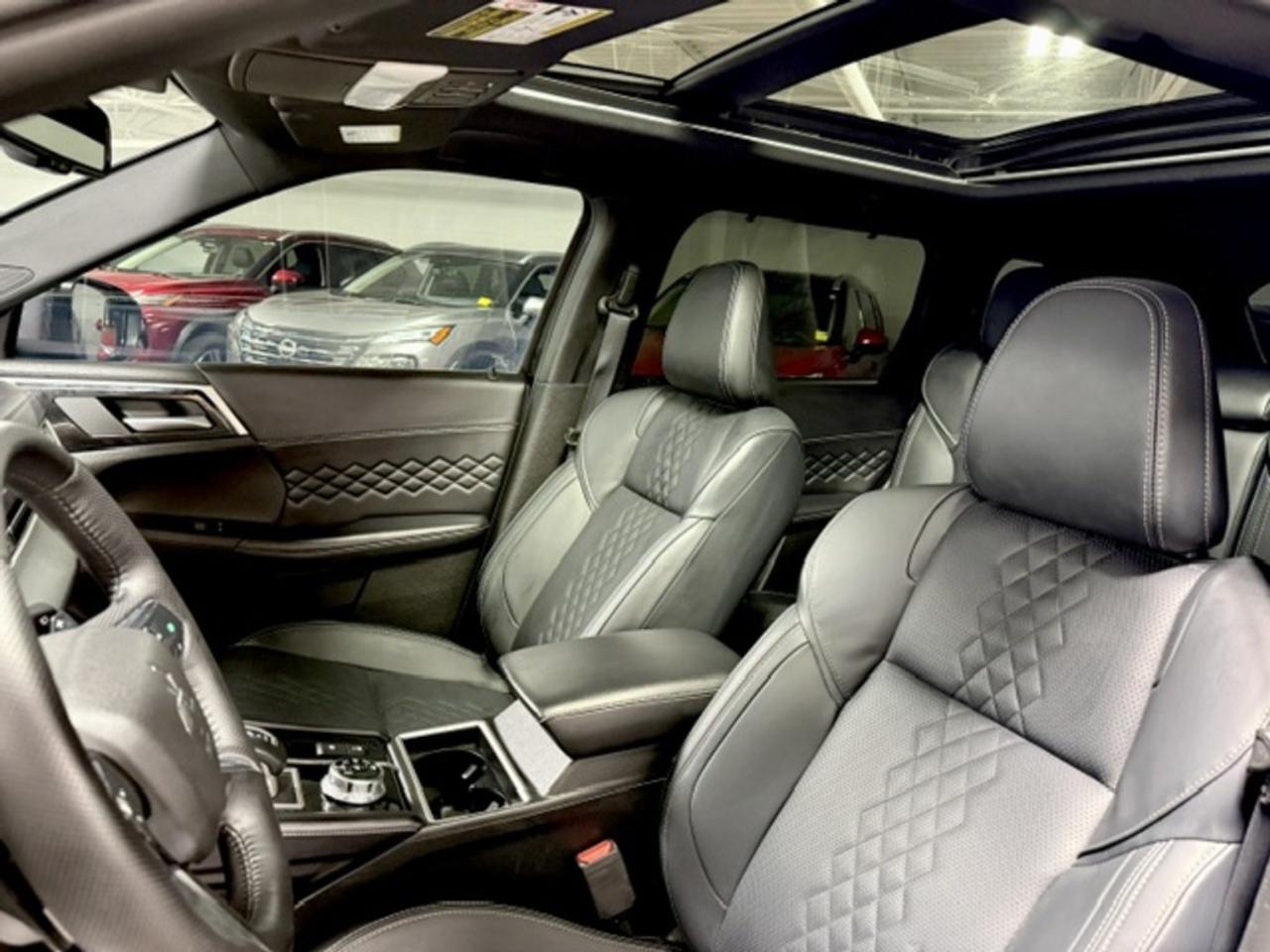 2024 Mitsubishi Outlander GT NOIR 4dr S-AWC Photo