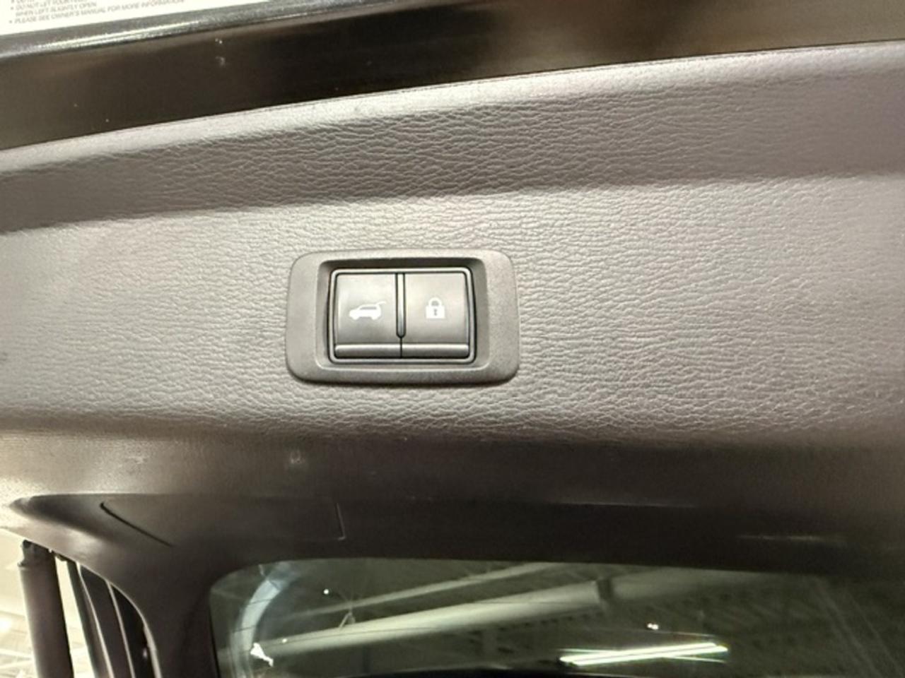 2024 Mitsubishi Outlander GT NOIR 4dr S-AWC Photo