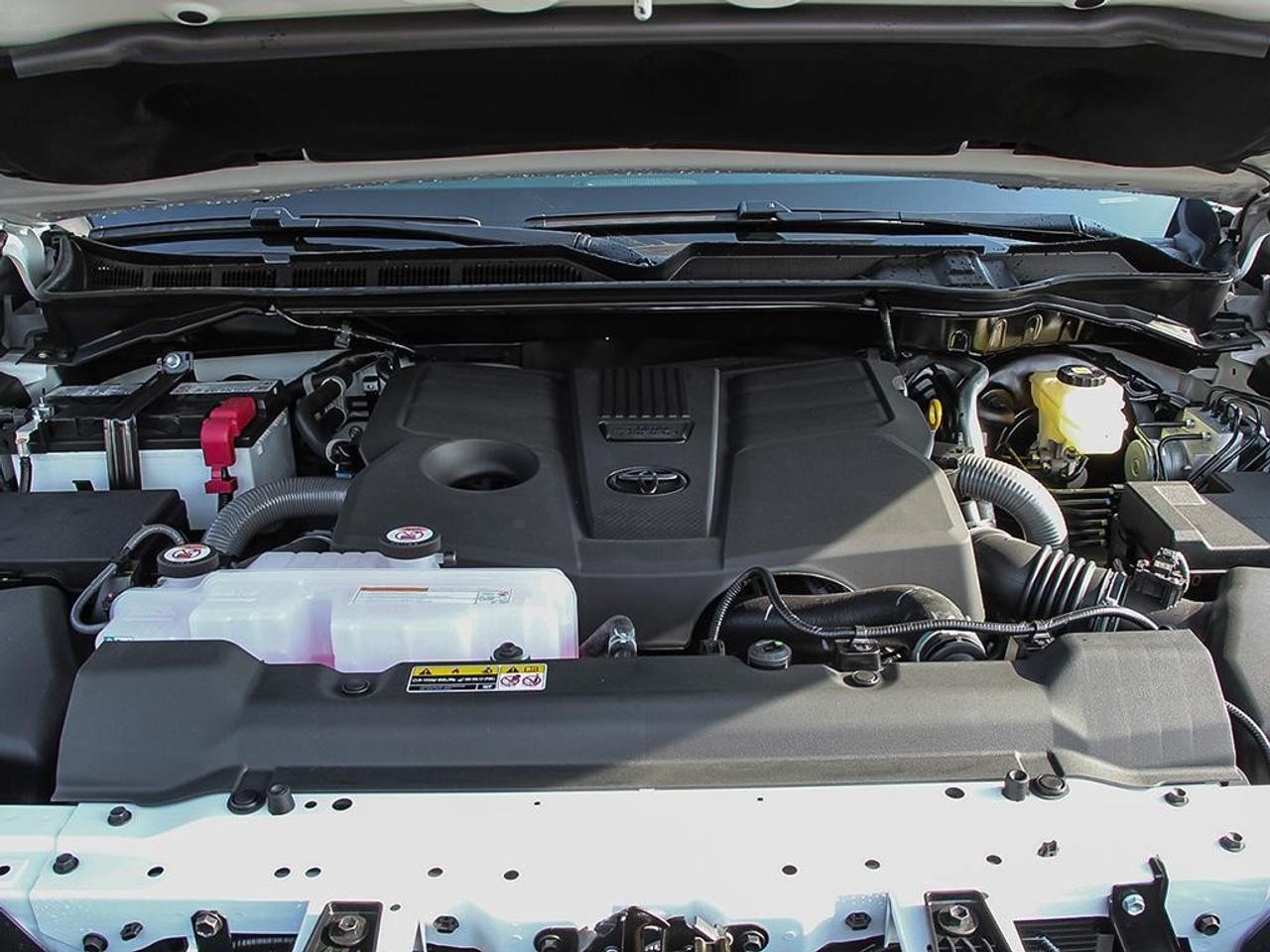2026 Toyota Tundra 4x4 Crewmax SR5 Long Bed Photo
