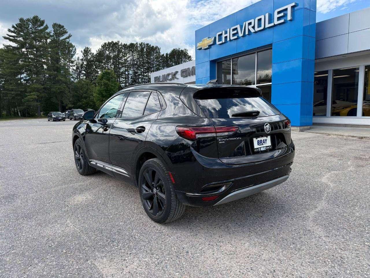 2023 Buick Envision BRAY ORGINAL. ALL WEATHER MATS. PANORAMIC MOONROOF. TECHNOLOGY PKG II. SPORT TOURING PKG. Photo3