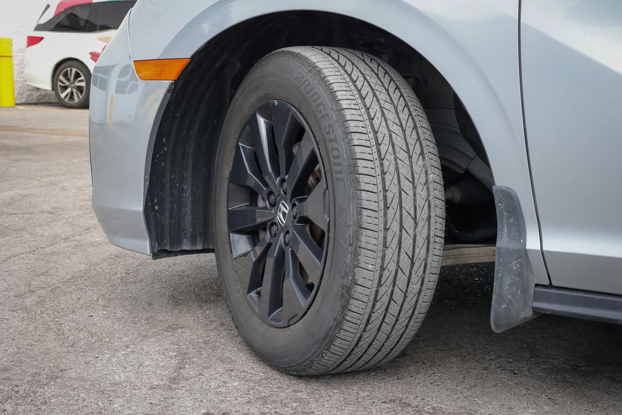 2025 Honda Odyssey Sport Passenger Van Photo