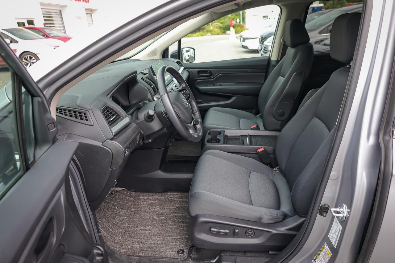 2025 Honda Odyssey Sport Passenger Van Photo