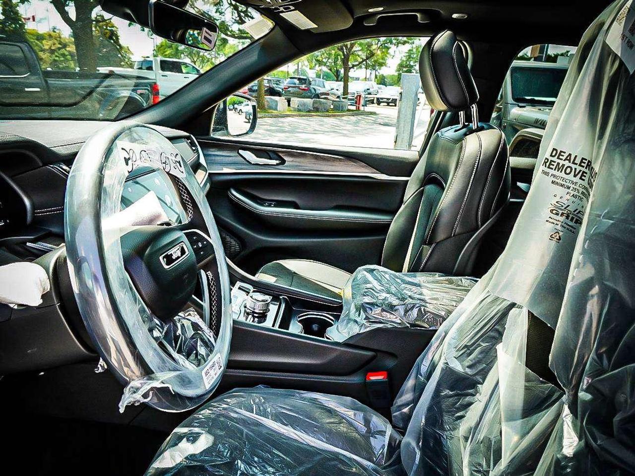 2026 Jeep Grand Cherokee  Photo