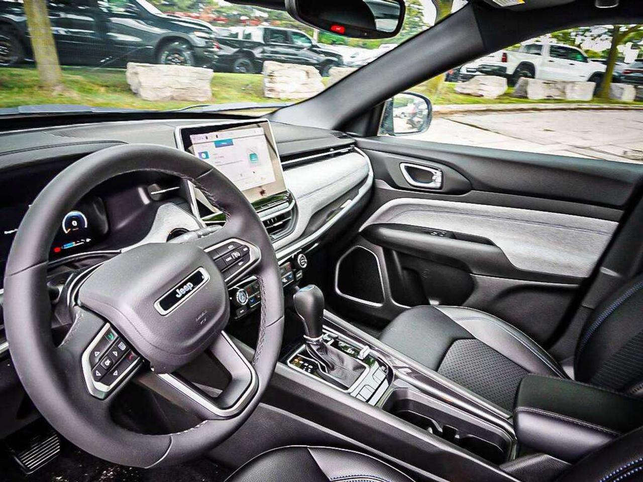2025 Jeep Compass  Photo