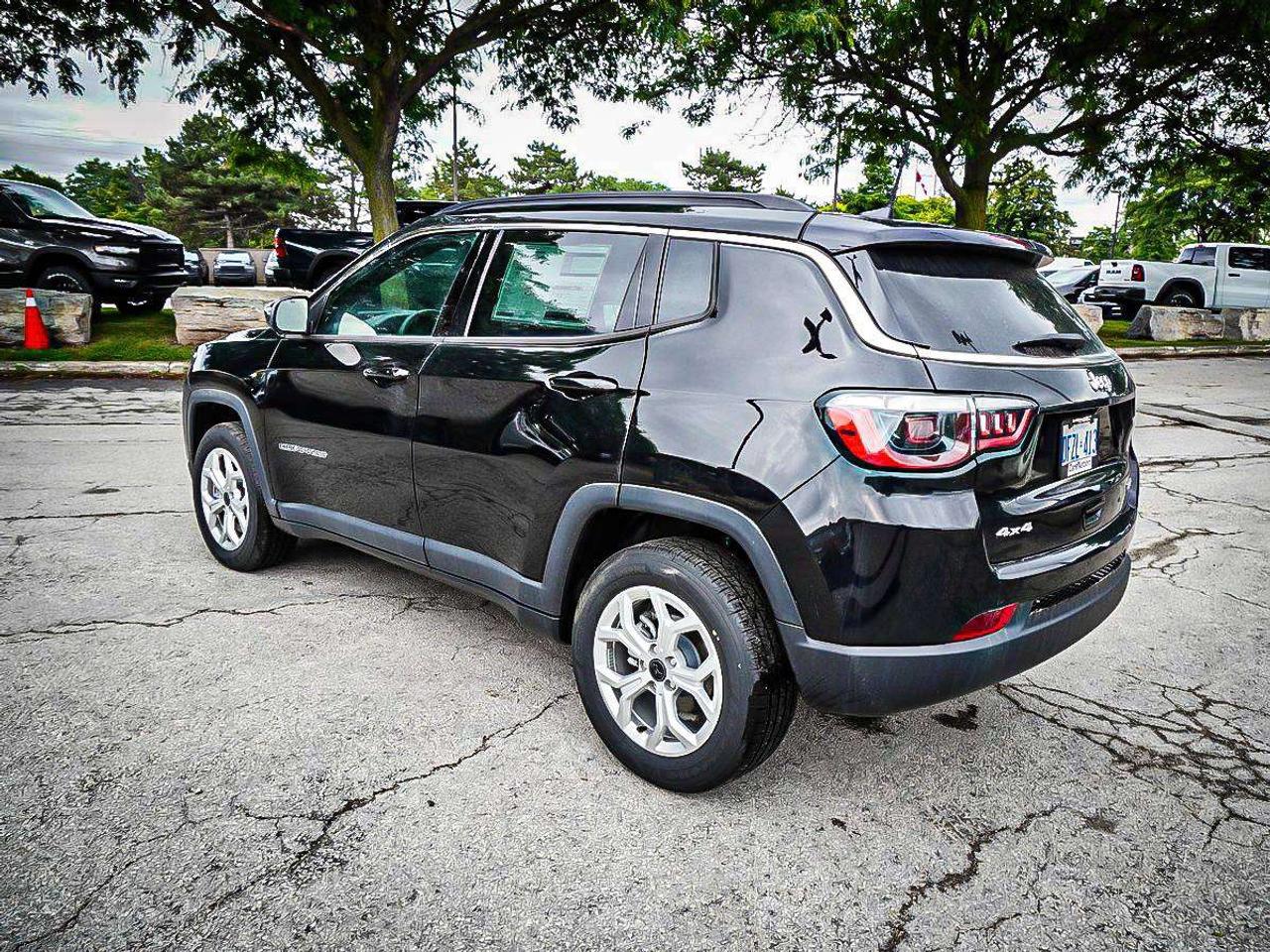 2025 Jeep Compass  Photo