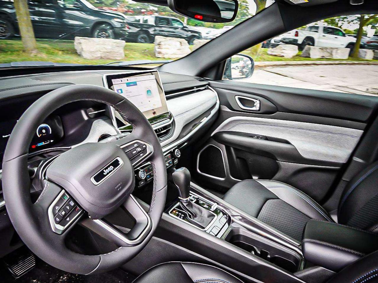 2025 Jeep Compass  Photo