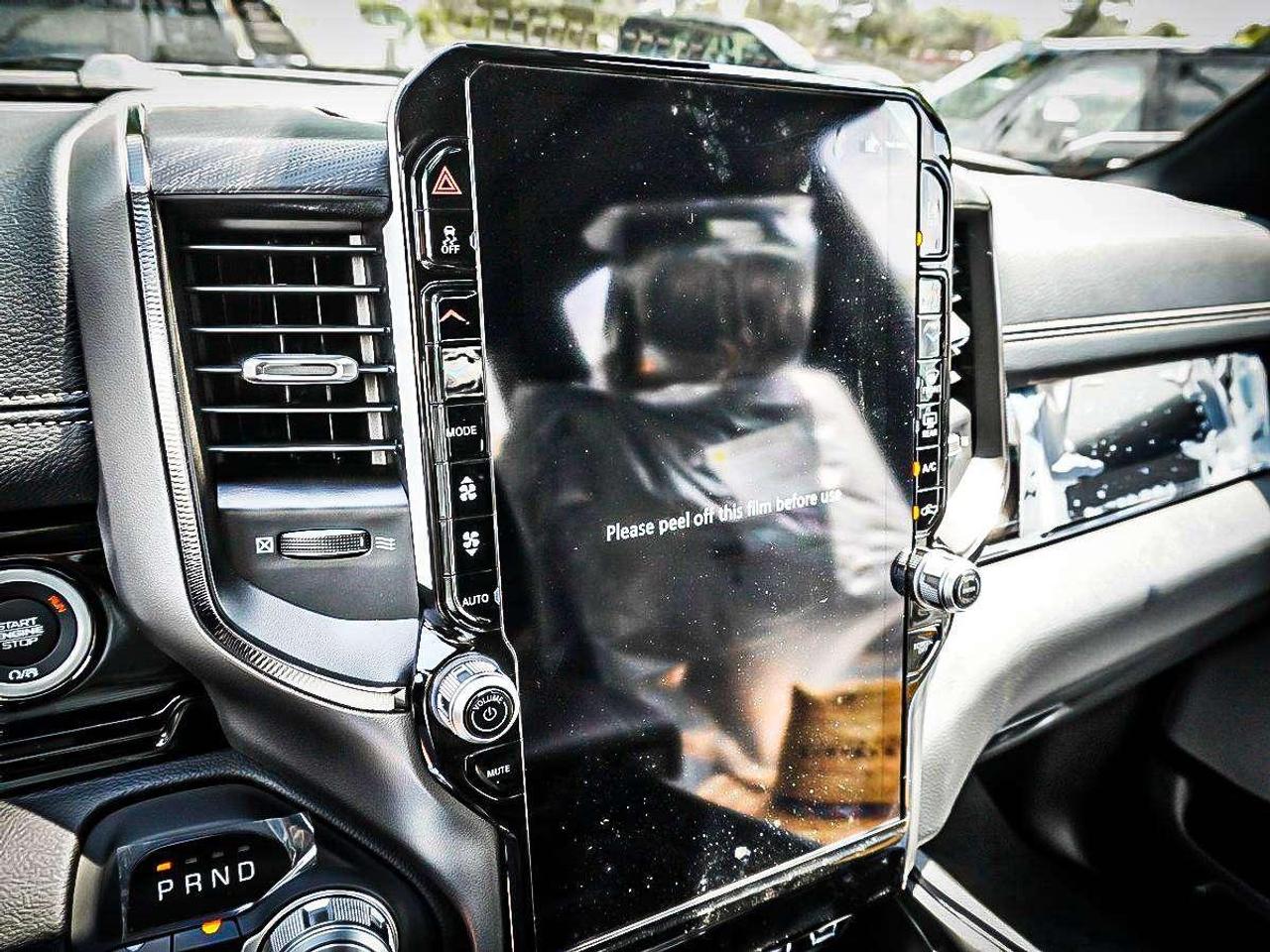 2026 RAM 1500  Photo