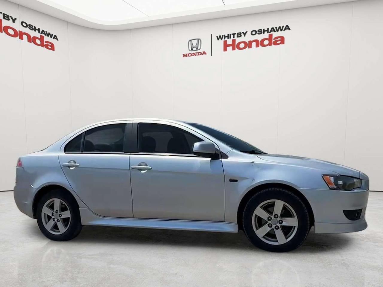 2013 Mitsubishi Lancer SE Photo