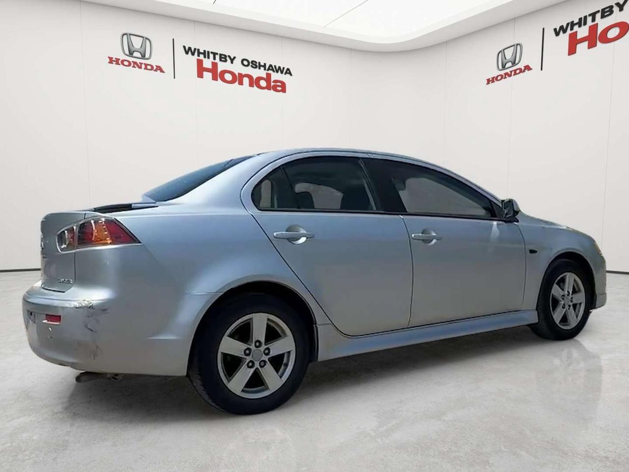 2013 Mitsubishi Lancer SE Photo