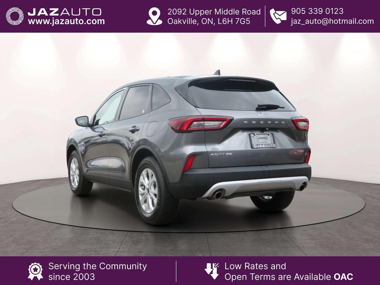2025 Ford Escape Active AWD Photo4