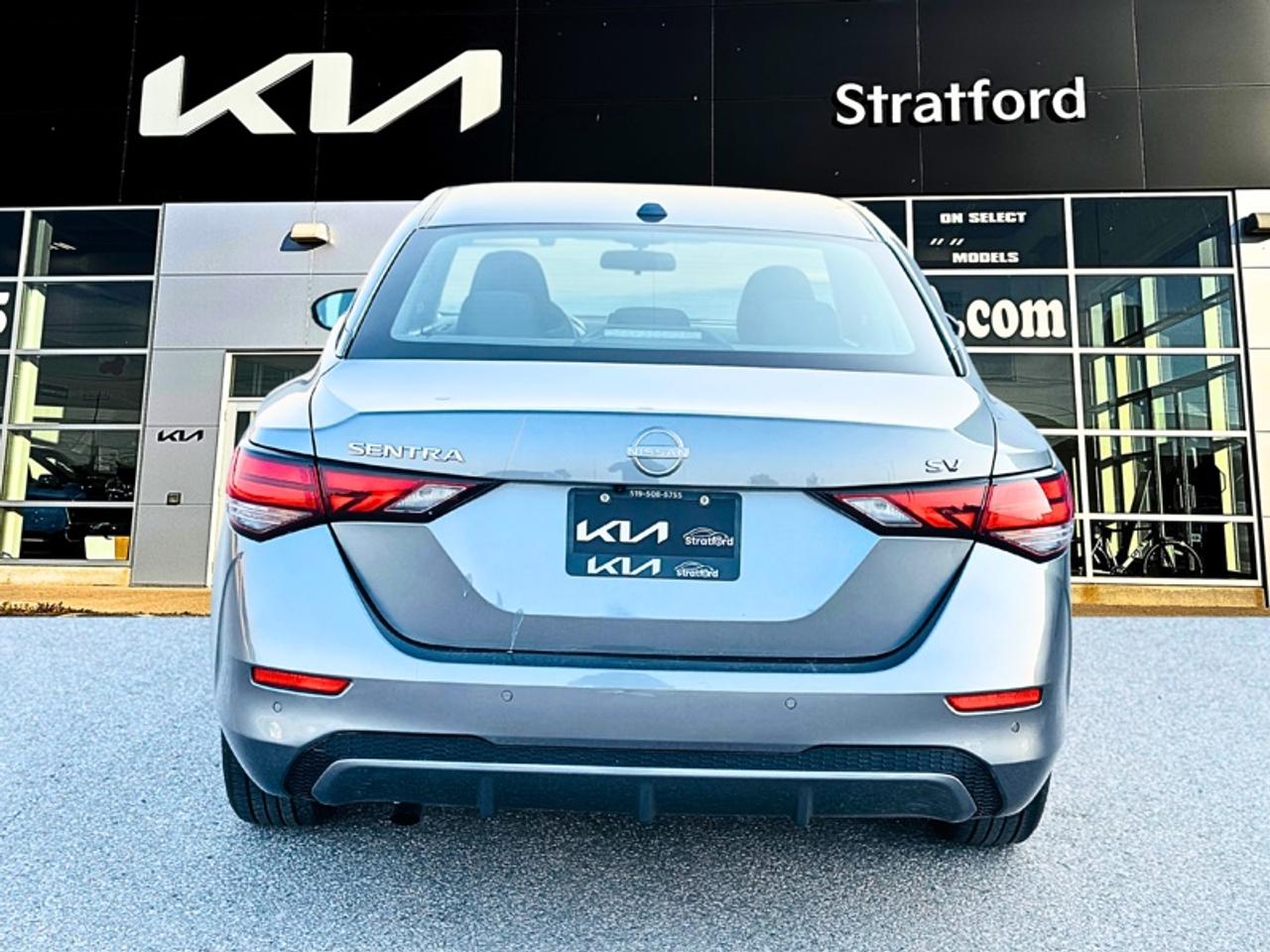 2024 Nissan Sentra SV Photo3