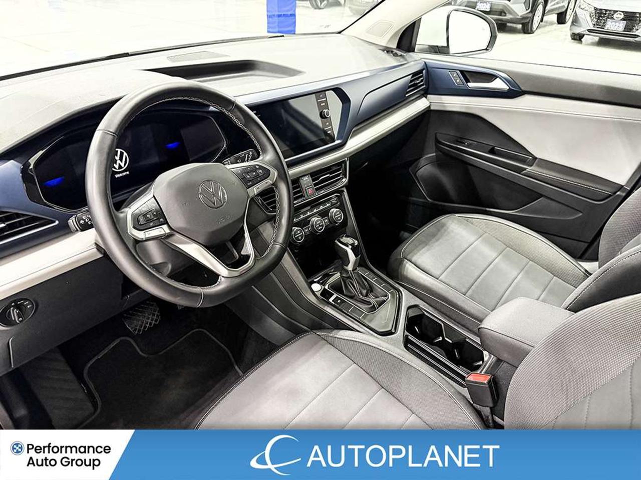 2024 Volkswagen Taos Comfortline, Heated Seats, Back Up Cam, Bluetooth! Photo