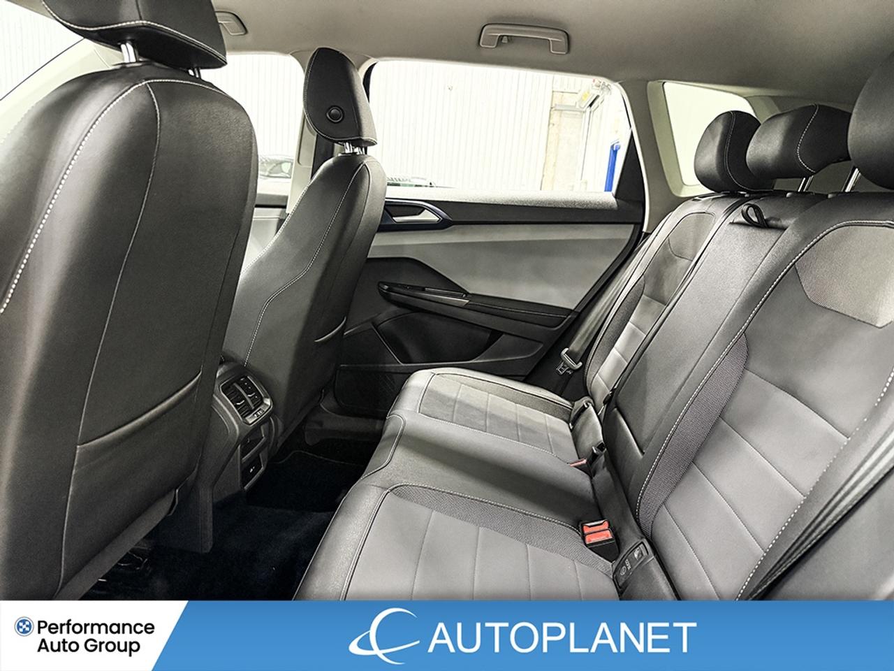 2024 Volkswagen Taos Comfortline, Back Up Cam, Apple CarPlay! Photo