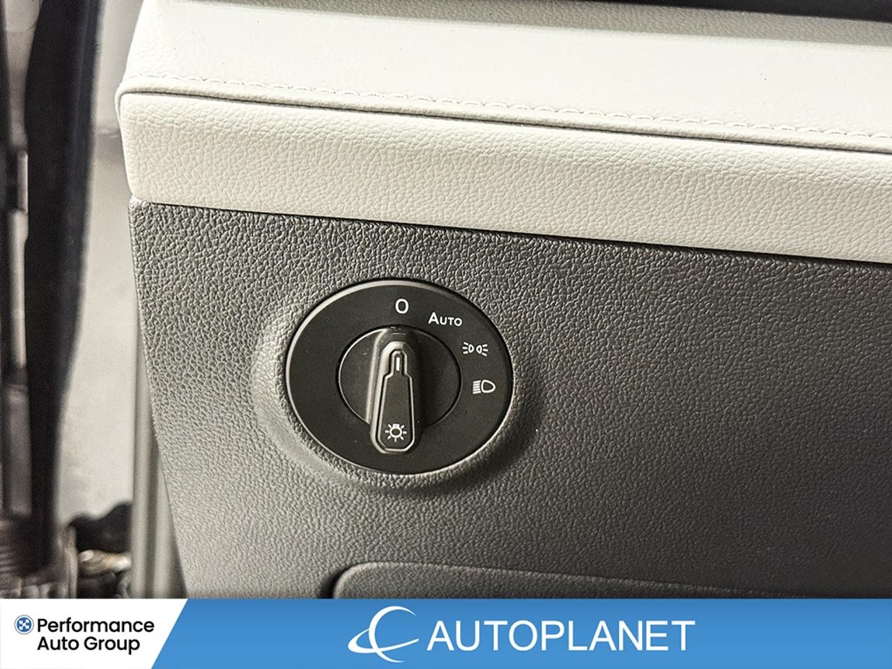 2024 Volkswagen Taos Comfortline, Back Up Cam, Apple CarPlay! Photo
