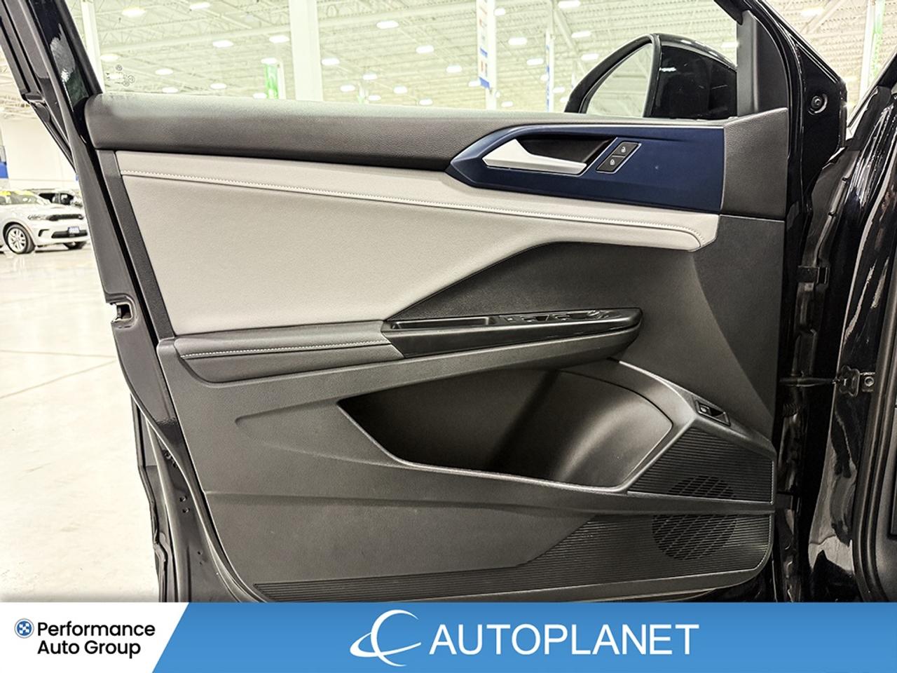 2024 Volkswagen Taos Comfortline, Back Up Cam, Apple CarPlay! Photo