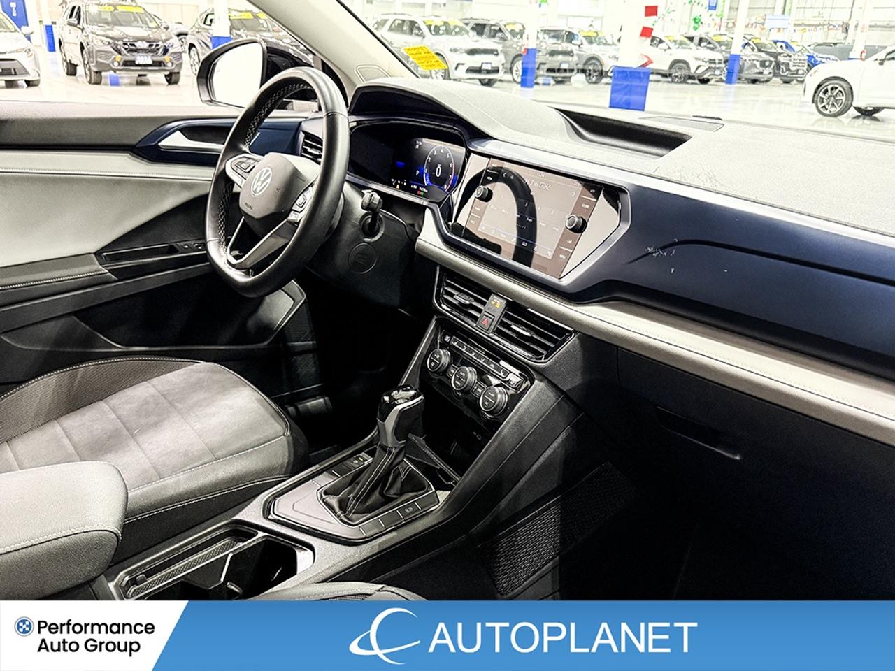 2024 Volkswagen Taos Comfortline, Back Up Cam, Apple CarPlay! Photo