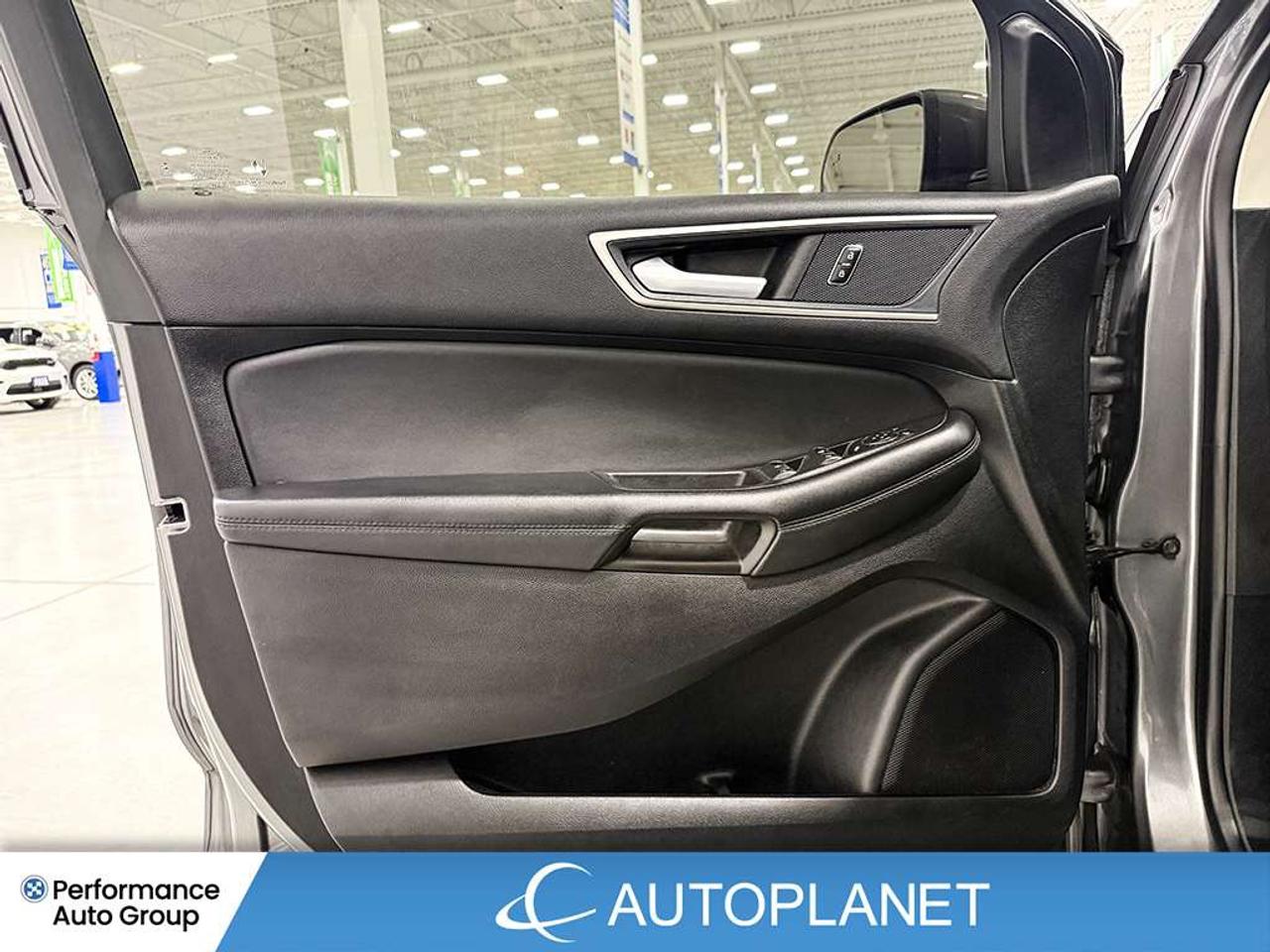 2024 Ford Edge SEL AWD, Back Up Cam, Android Auto, Heated Seats! Photo