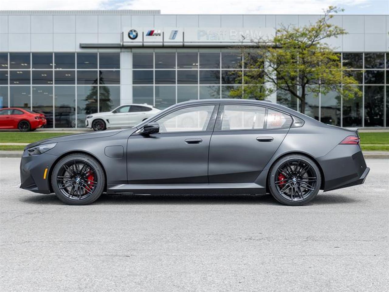 2027 BMW M5 Base 4dr All-Wheel Drive Sedan Photo