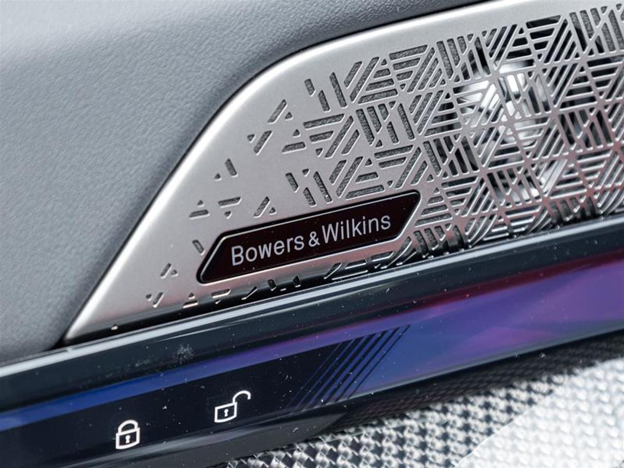 2027 BMW M5 Base 4dr All-Wheel Drive Sedan Photo