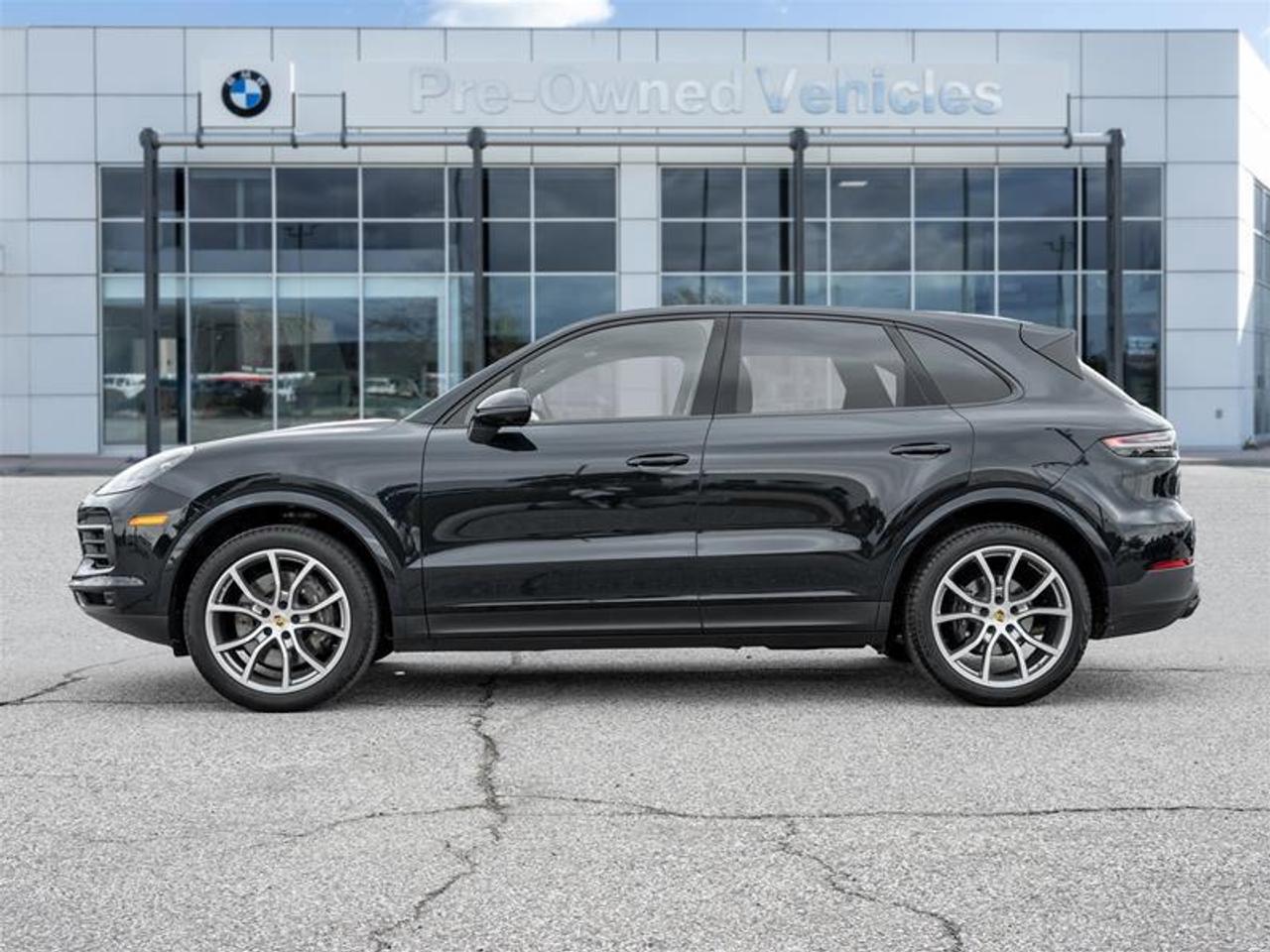 2023 Porsche Cayenne Base 4dr All-wheel Drive Photo