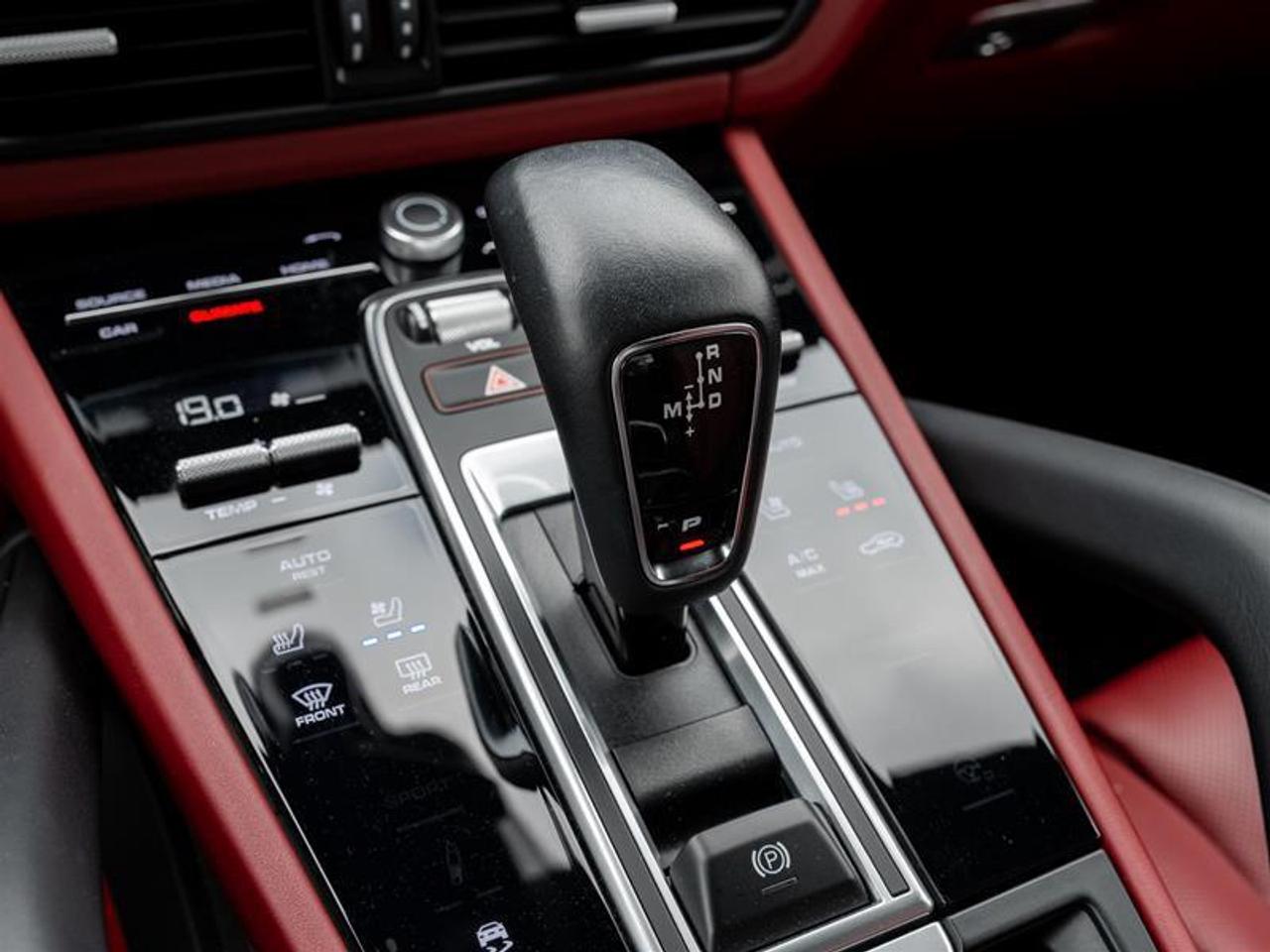 2023 Porsche Cayenne Base 4dr All-wheel Drive Photo