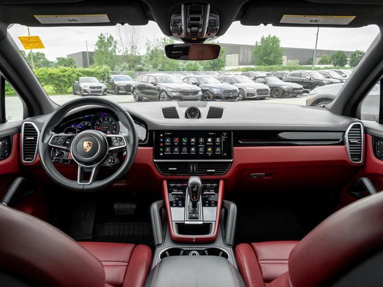 2023 Porsche Cayenne Base 4dr All-wheel Drive Photo