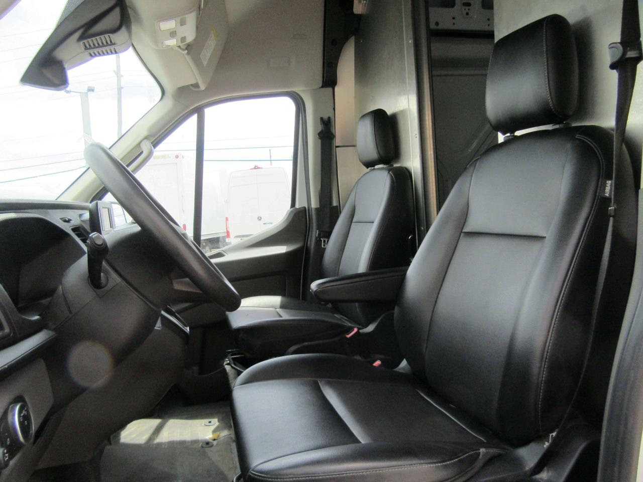 2022 Ford Transit Cargo Van T-250  HIGH ROOF 148WB WITH SHELVING Photo