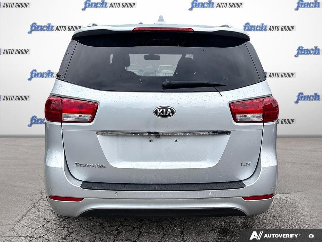 2017 Kia Sedona LX Passenger Van Photo