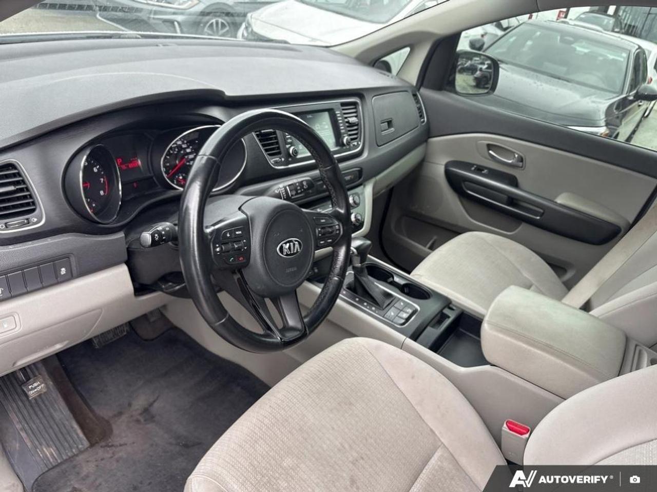 2017 Kia Sedona LX Passenger Van Photo