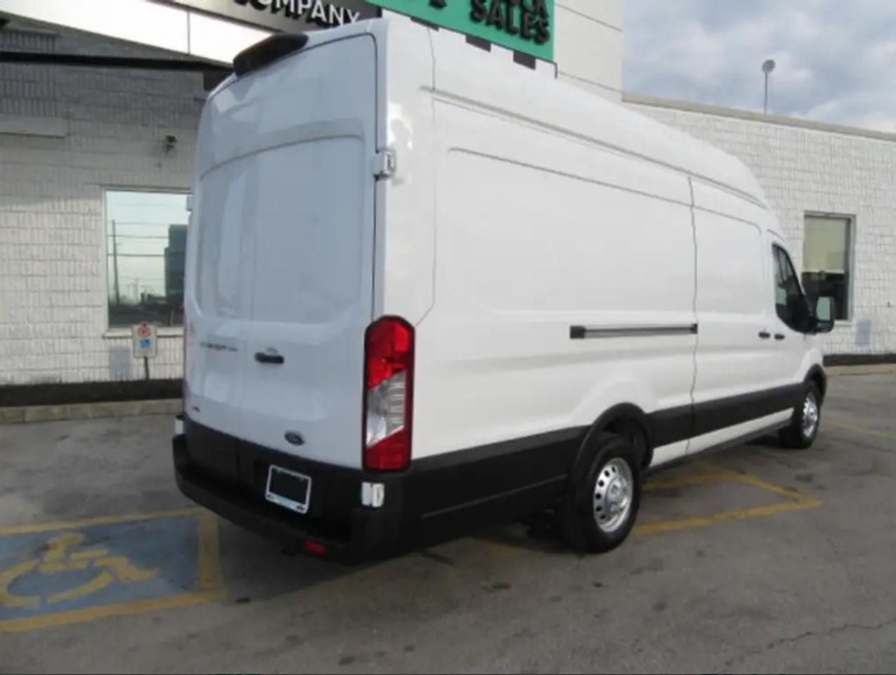 2023 Ford Transit Cargo Van T-250 HIGH ROOF EXTRA LONG ALL WHEEL DRIVE REEFER Photo