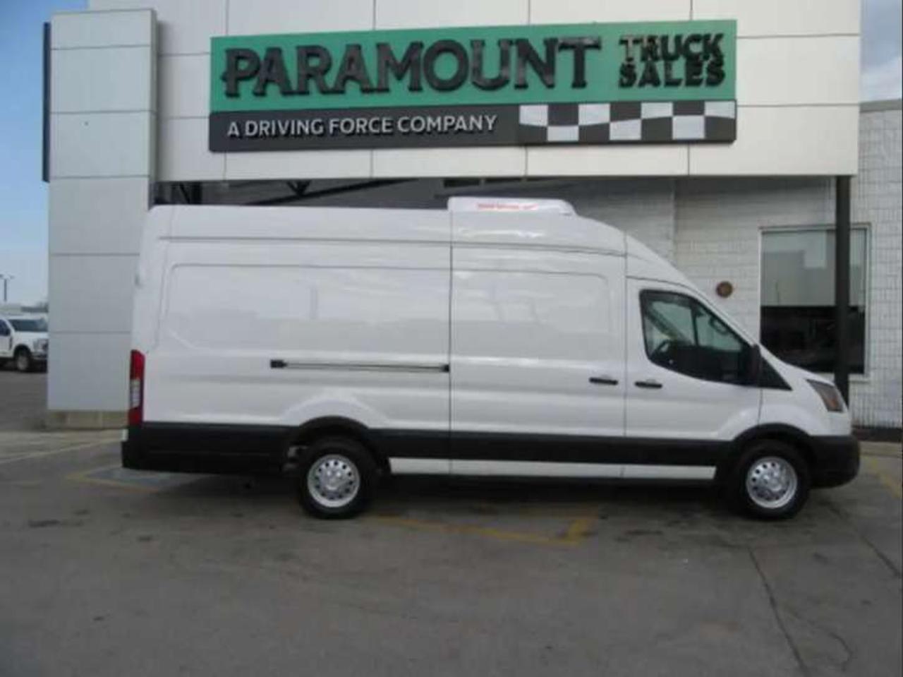 2023 Ford Transit T-250 HIGH ROOF EXTRA LONG 148WB NEW REEFER SYSTEM Photo
