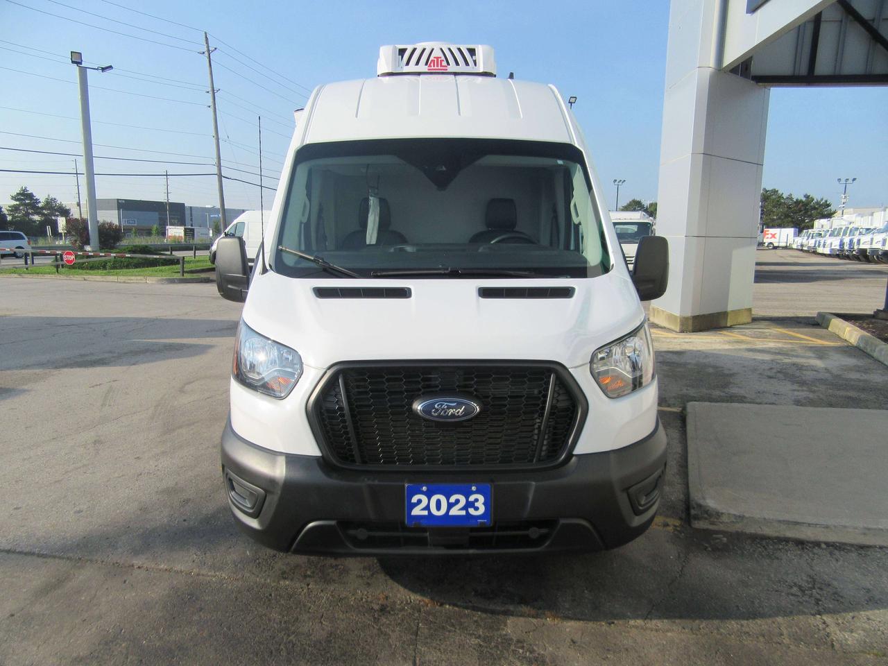 2023 Ford Transit T-250 148WB EXT HIGHROOF AWD VAN NEW REEFER SYSTEM Photo