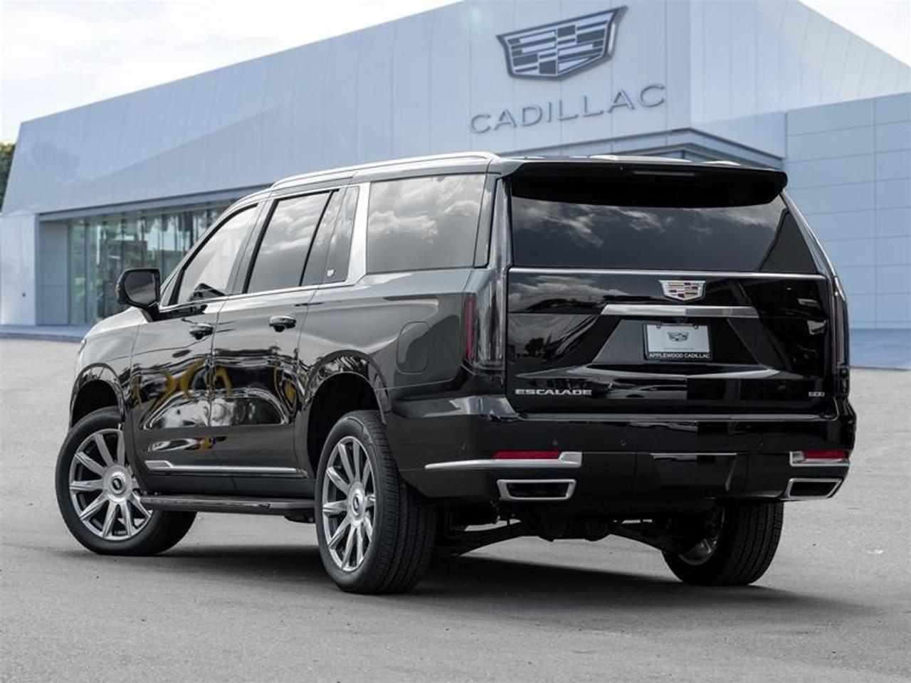 2026 Cadillac Escalade ESV Base 4dr 4x4 Photo