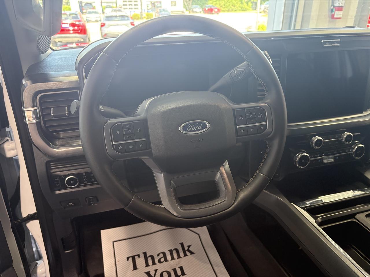 2025 Ford SUPER DUTY F-250 SRW LARIAT CREW CAB 4WD 6.5' BOX *DIESEL* Photo
