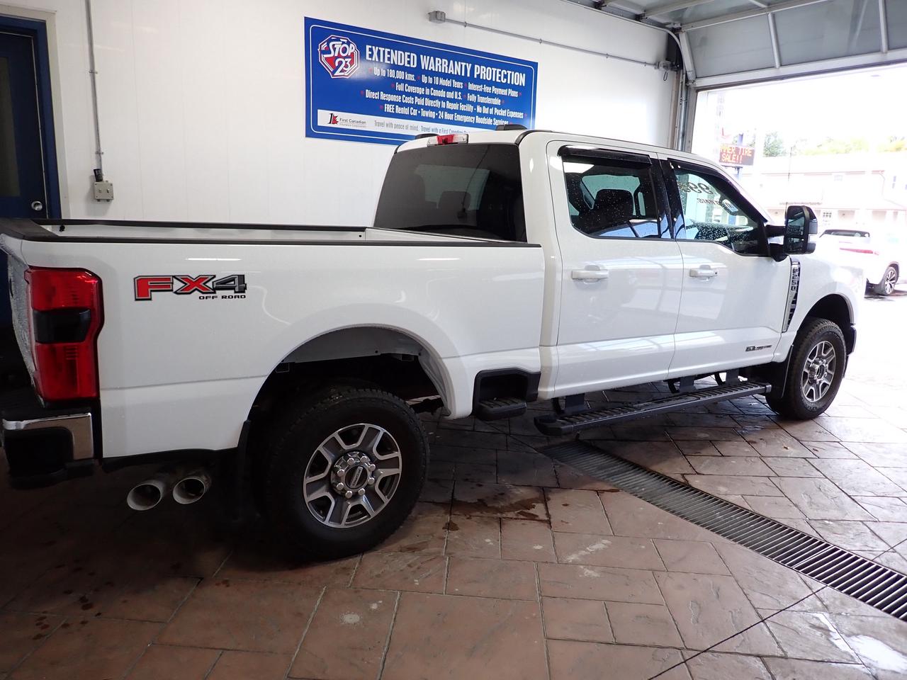 2025 Ford SUPER DUTY F-250 SRW LARIAT CREW CAB 4WD 6.5' BOX *DIESEL* Photo1
