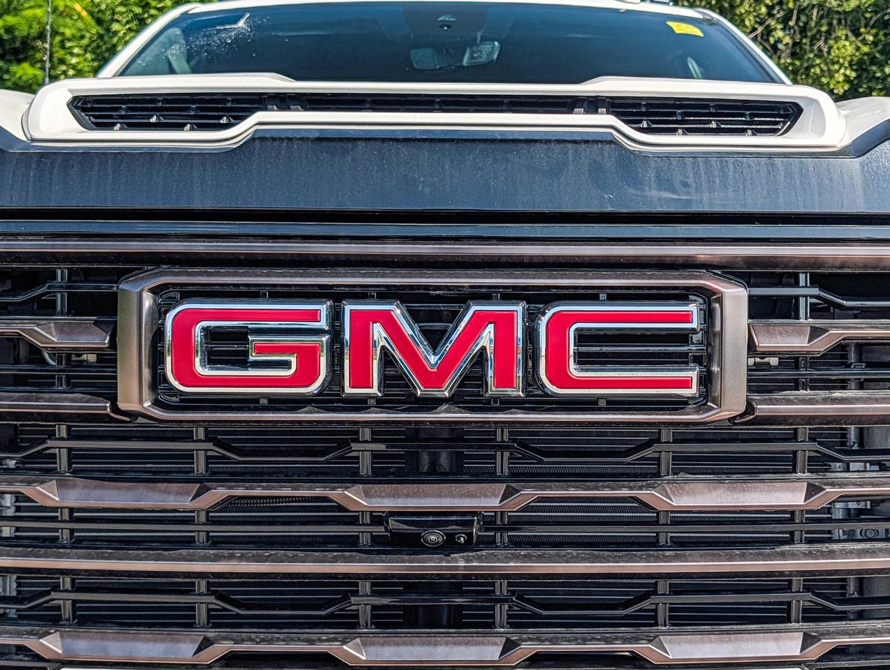 2026 GMC SIERRA 2500HD AT4X Photo