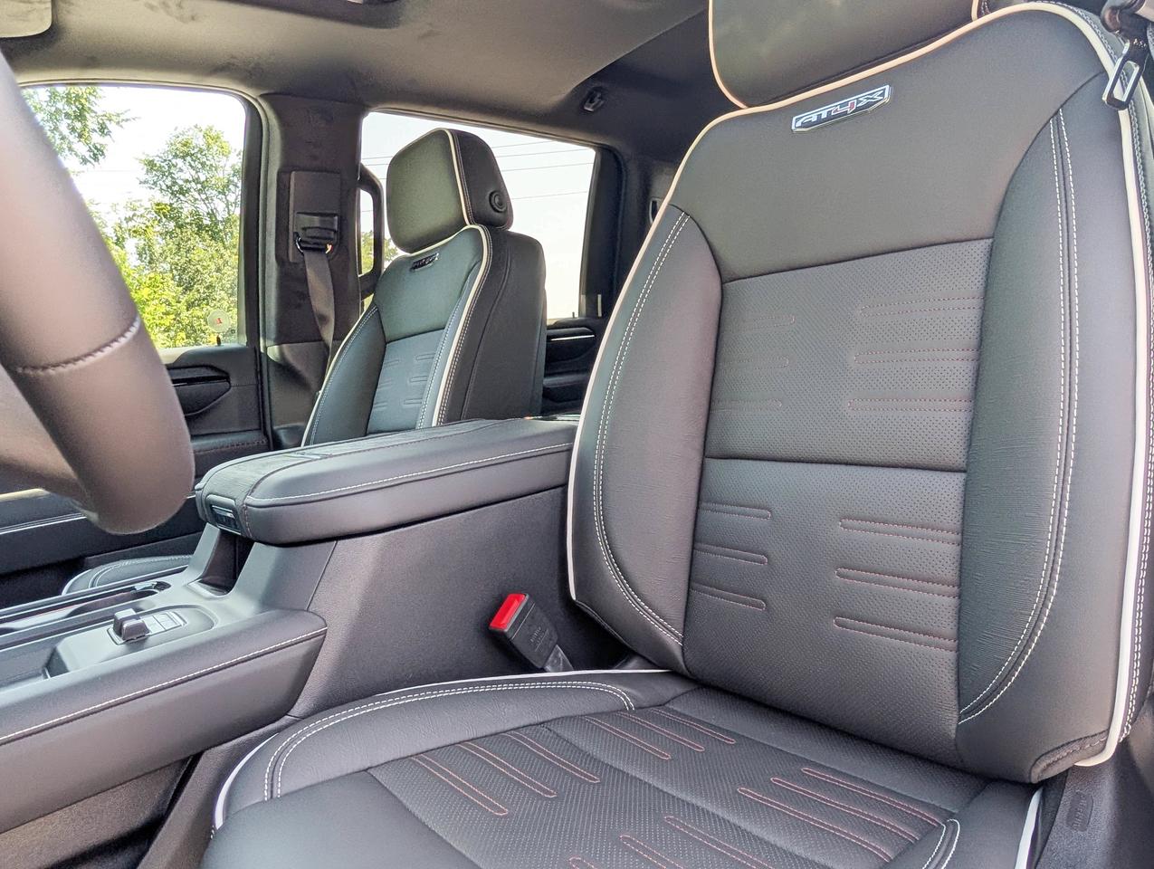 2026 GMC SIERRA 2500HD AT4X Photo