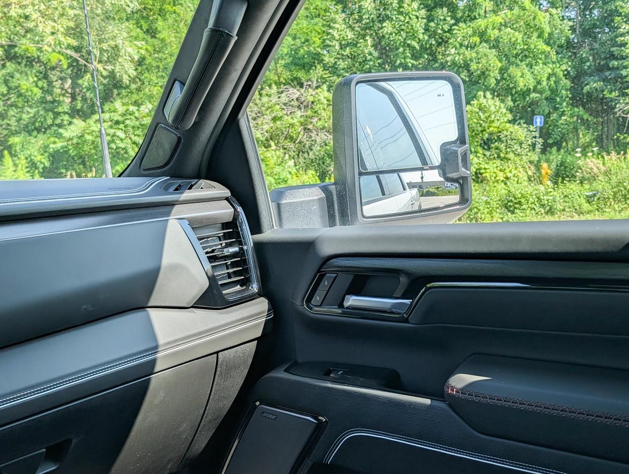 2026 GMC SIERRA 2500HD AT4X Photo