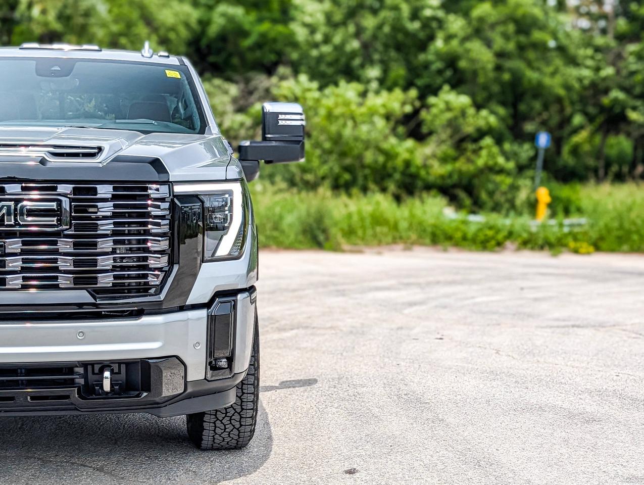 2026 GMC SIERRA 2500HD Denali Ultimate Photo