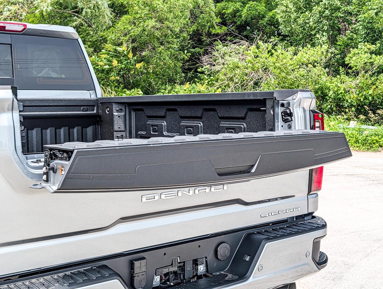 2026 GMC SIERRA 2500HD Denali Ultimate Photo