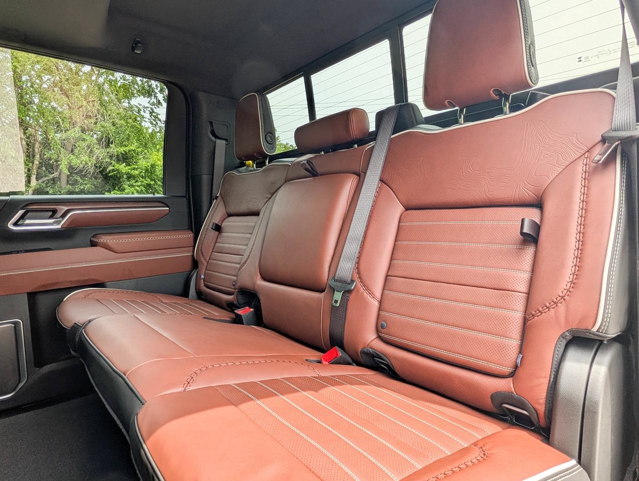 2026 GMC SIERRA 2500HD Denali Ultimate Photo