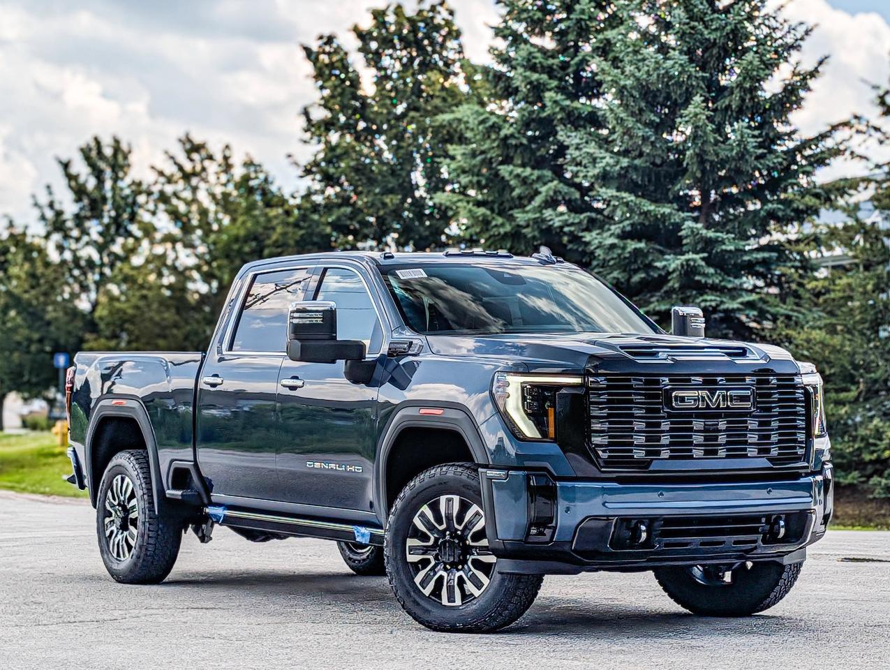 2026 GMC SIERRA 2500HD Denali Ultimate Photo