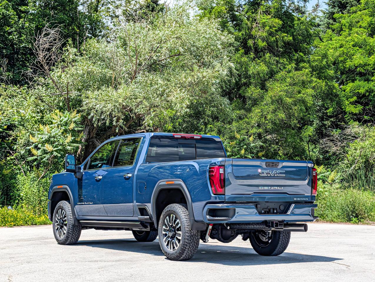 2026 GMC SIERRA 2500HD Denali Ultimate Photo