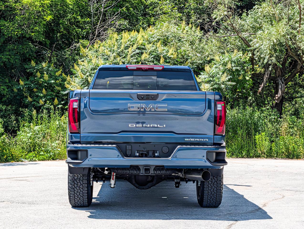 2026 GMC SIERRA 2500HD Denali Ultimate Photo