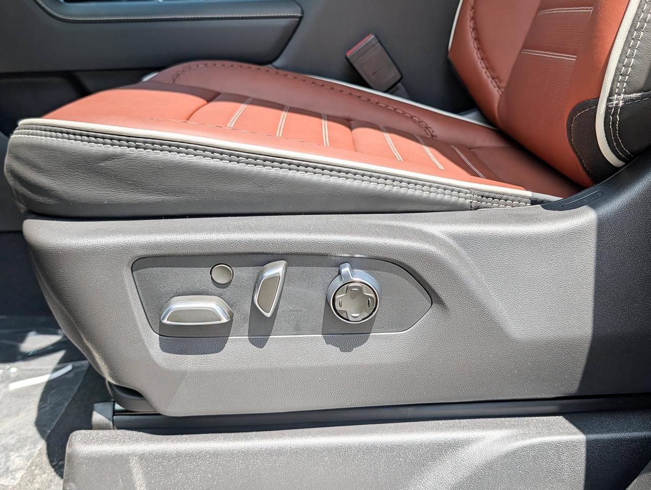 2026 GMC SIERRA 2500HD Denali Ultimate Photo