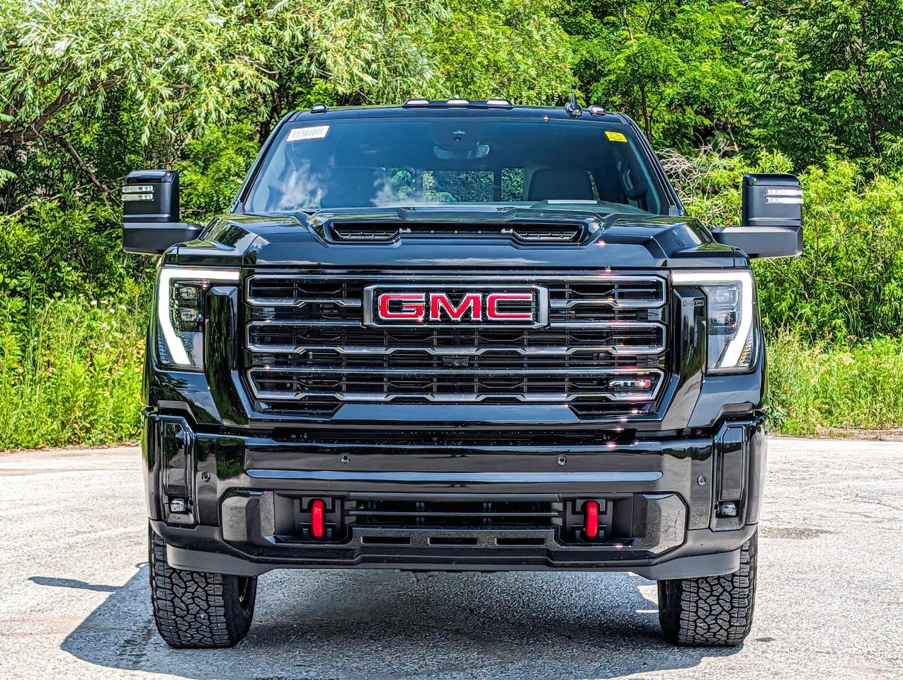 2026 GMC SIERRA 2500HD AT4 Photo