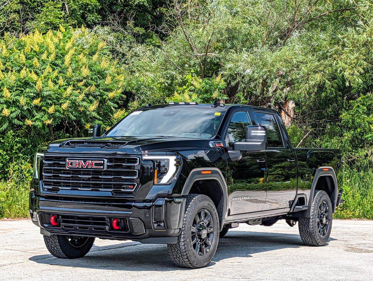 2026 GMC SIERRA 2500HD AT4 Photo