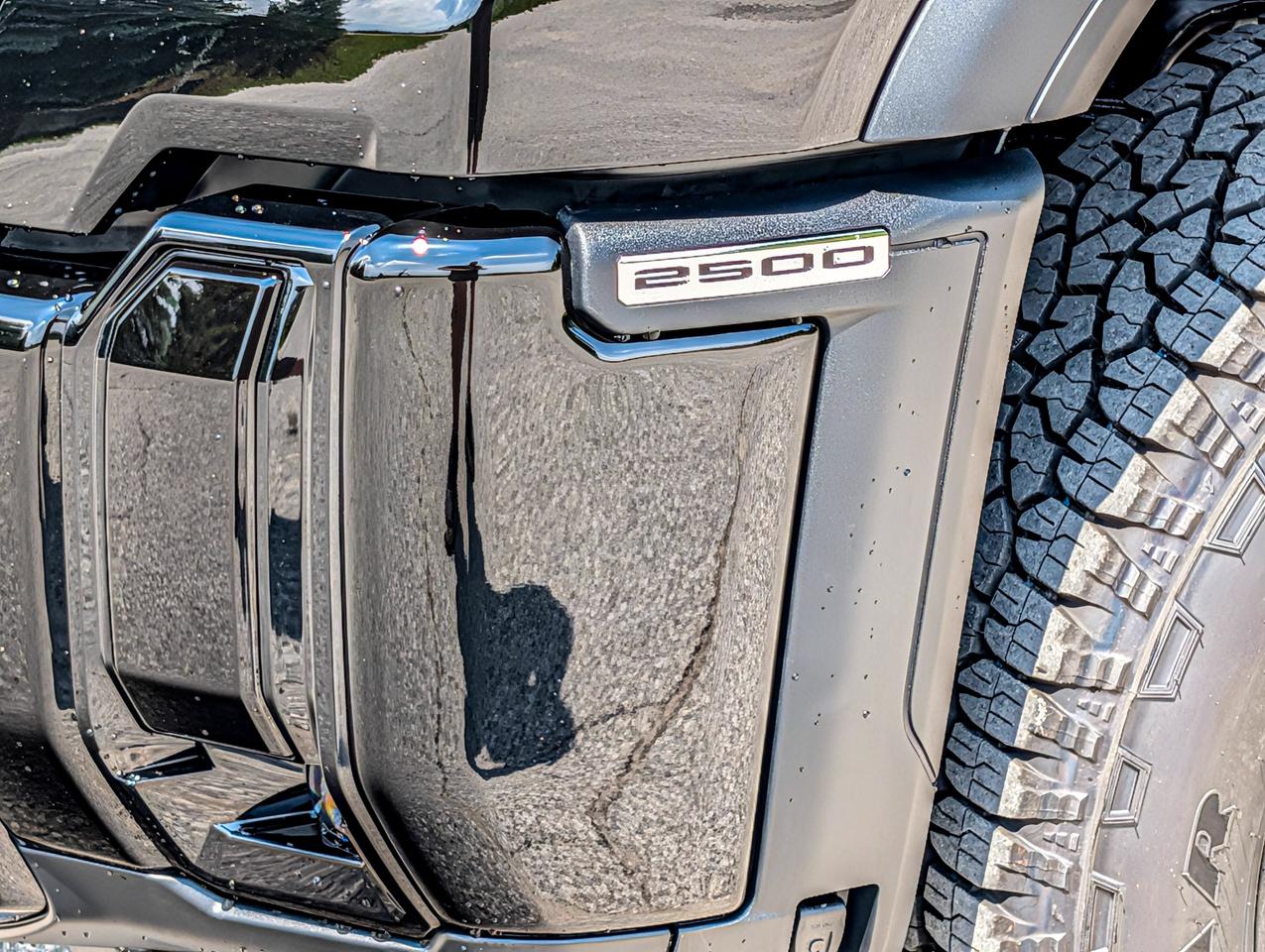 2026 GMC SIERRA 2500HD AT4 Photo