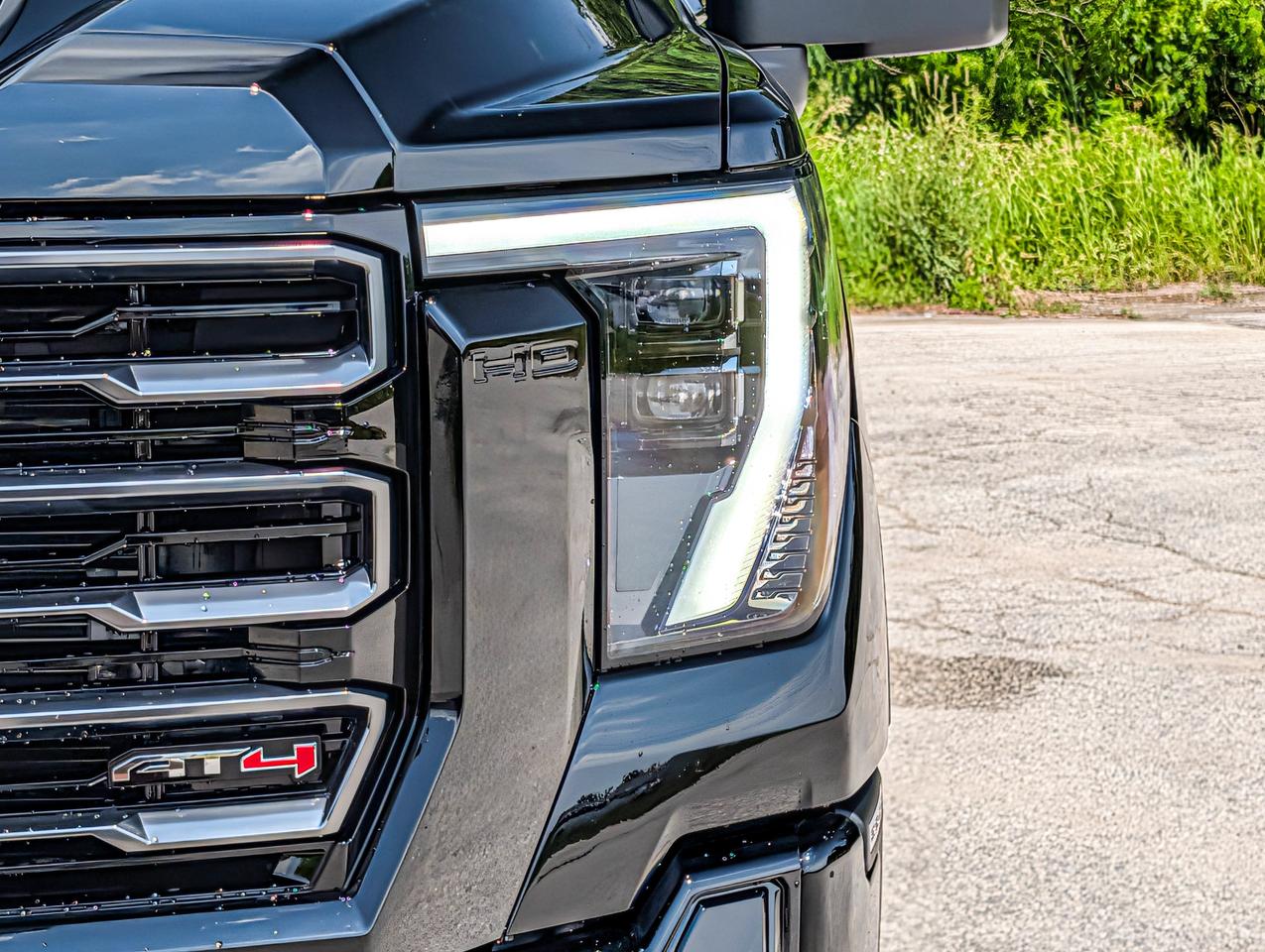 2026 GMC SIERRA 2500HD AT4 Photo